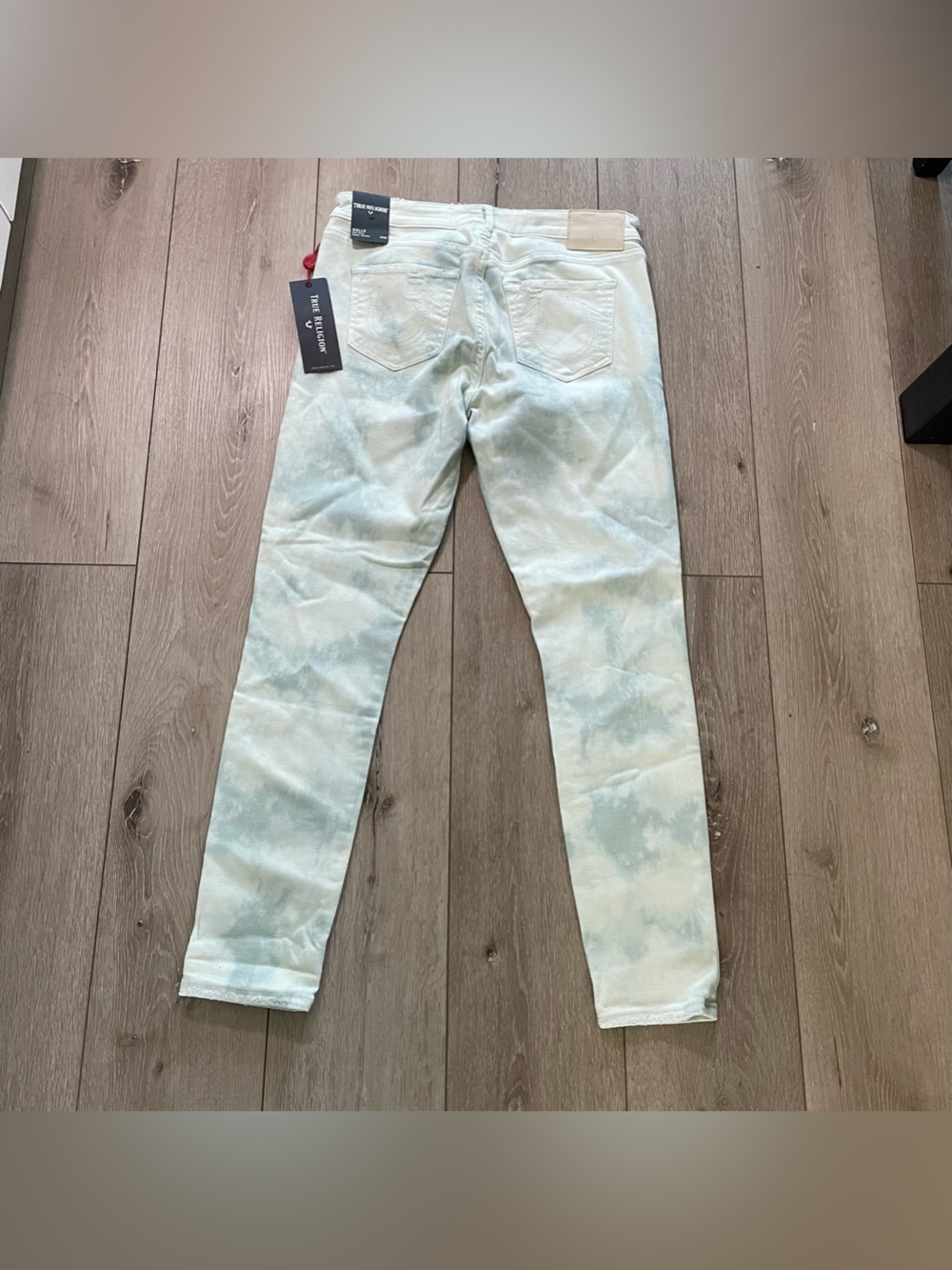 NWT True Religion Halle Mid Rise Super Skinny Jeans Size 29 - Light Tie Dye Wash - Picture 3 of 10